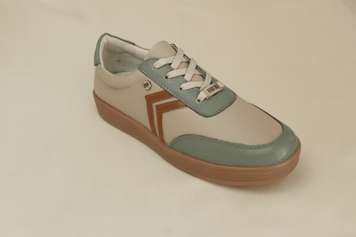 Tenis Jaky Nude x Verde en Cuero