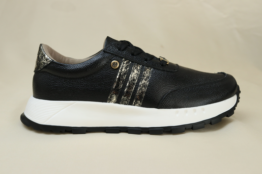 Tenis Varey Negro en Cuero