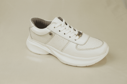 Tenis Lucy Blanco en Cuero